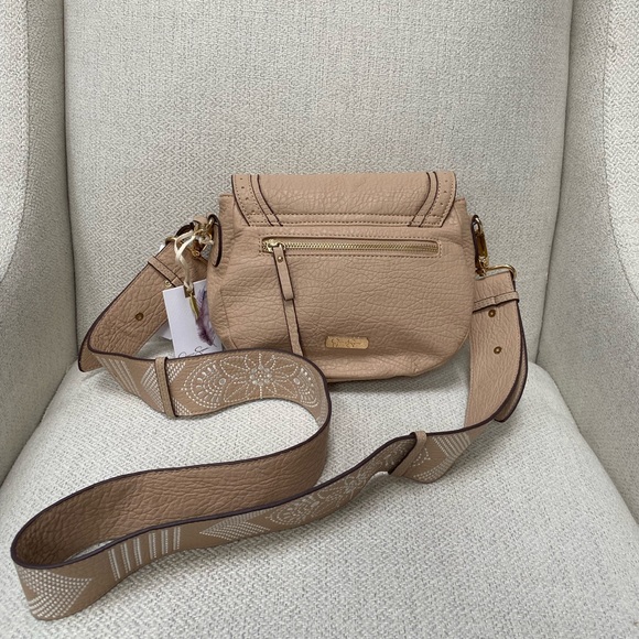 NWT Jessica Simpson Saddle Crossbody Bag - Picture 3 of 6